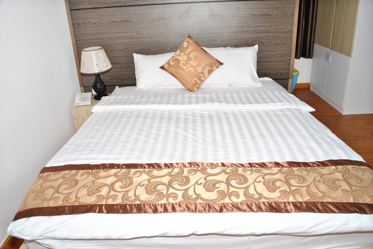 Phi Long Hotel Tuy Hoa Exterior photo