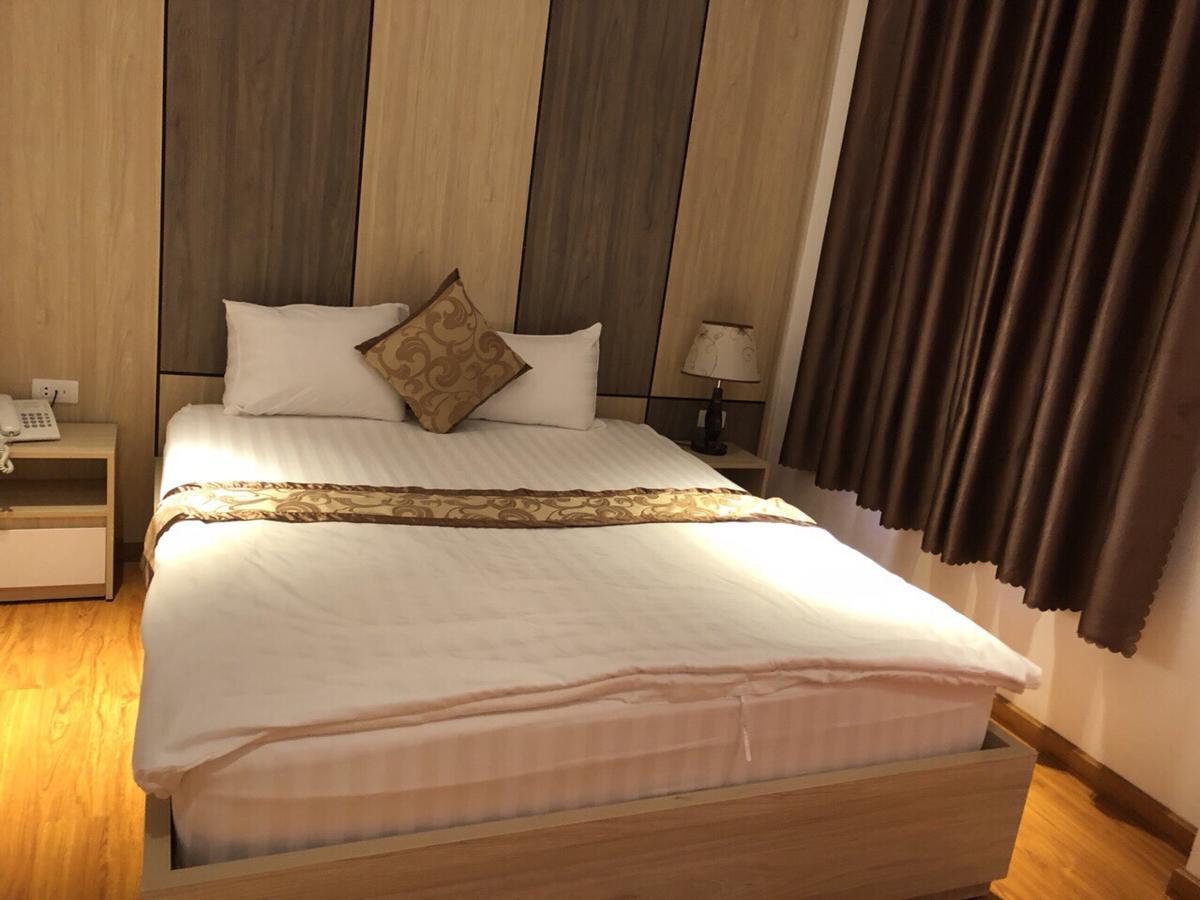 Phi Long Hotel Tuy Hoa Exterior photo